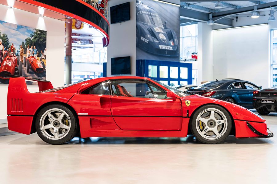 Ferrari F40