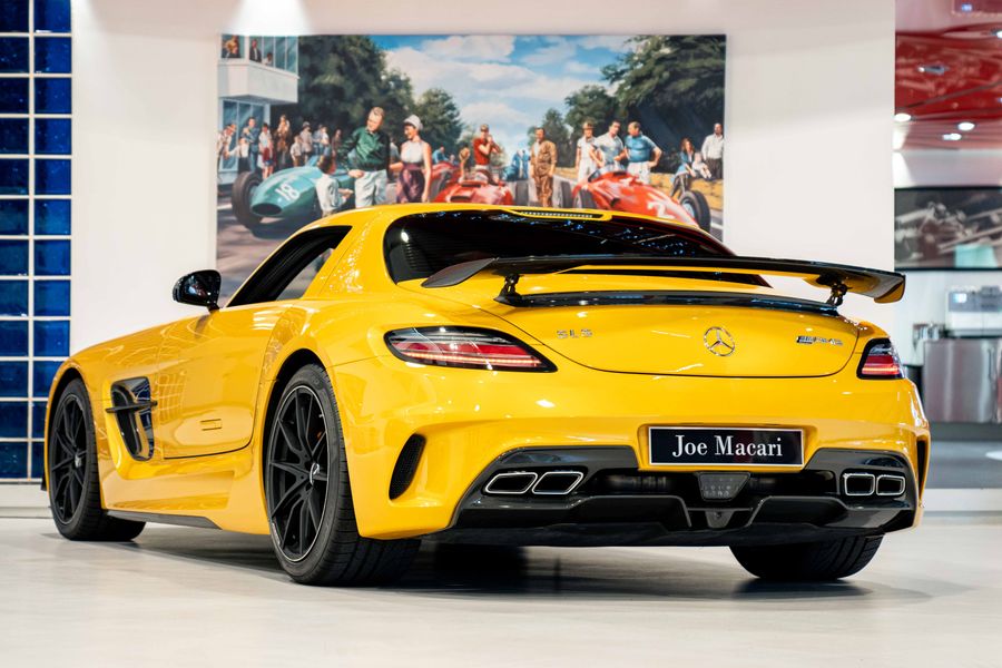 Mercedes-Benz SLS Black Series RHD