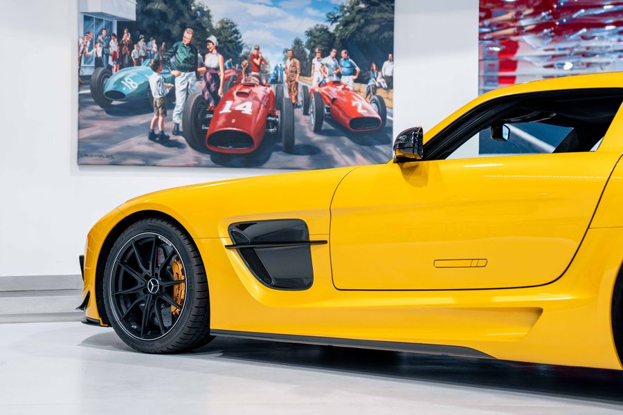 Mercedes-Benz SLS Black Series RHD