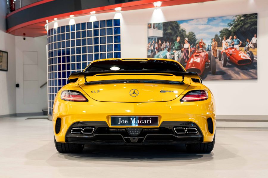 Mercedes-Benz SLS Black Series RHD