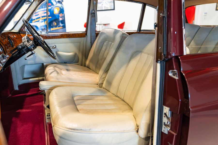 Bentley S2 Continental Flying Spur