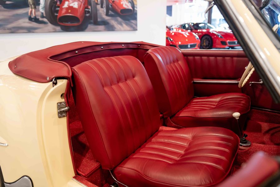 Mercedes-Benz 190 SL