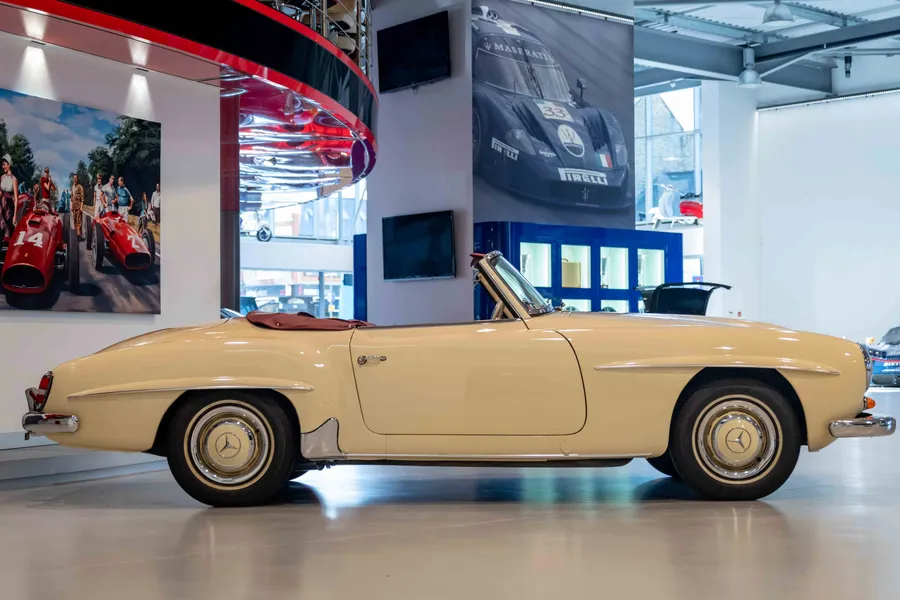 Mercedes-Benz 190 SL