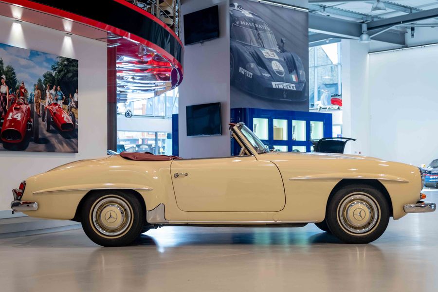 Mercedes-Benz 190 SL