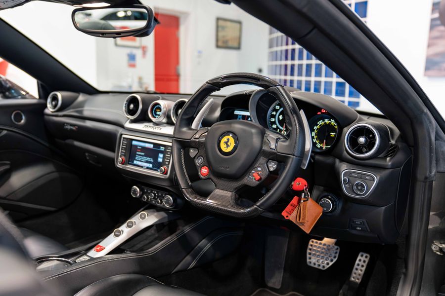 Ferrari California T
