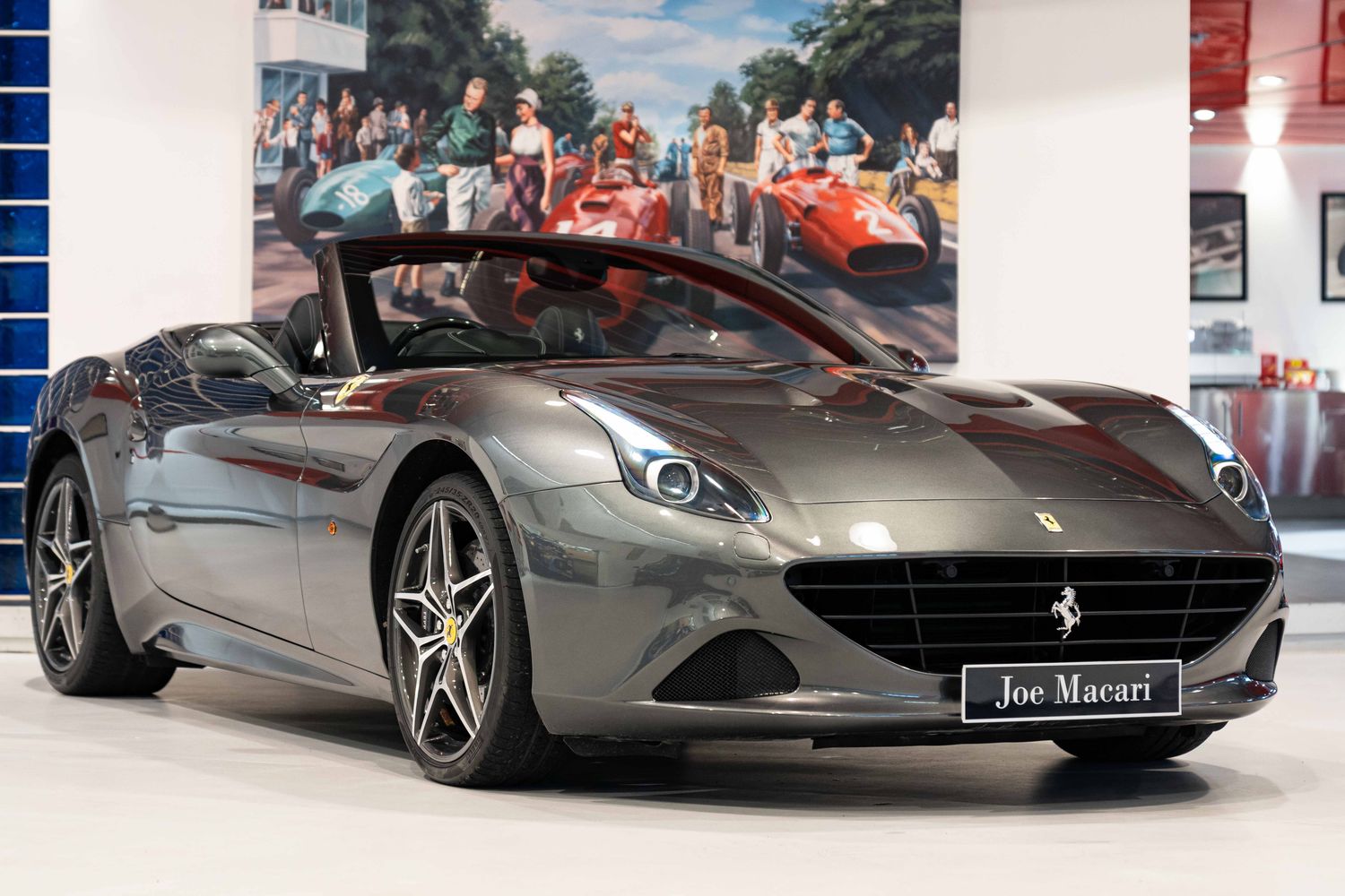 Ferrari California T