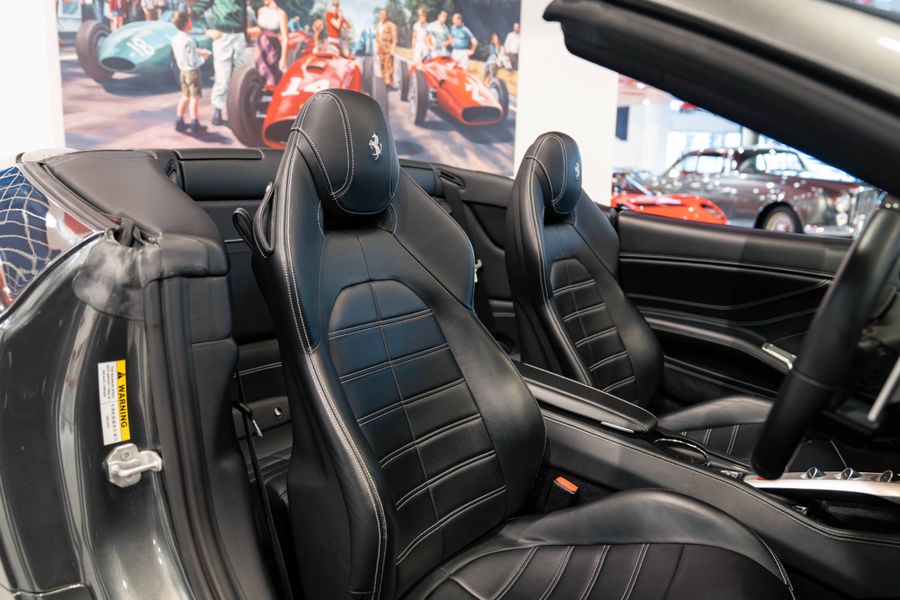 Ferrari California T