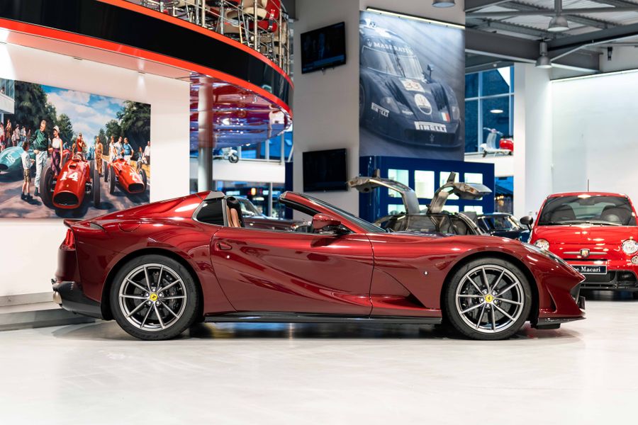 Ferrari 812 GTS