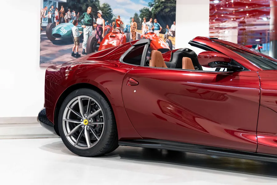 Ferrari 812 GTS