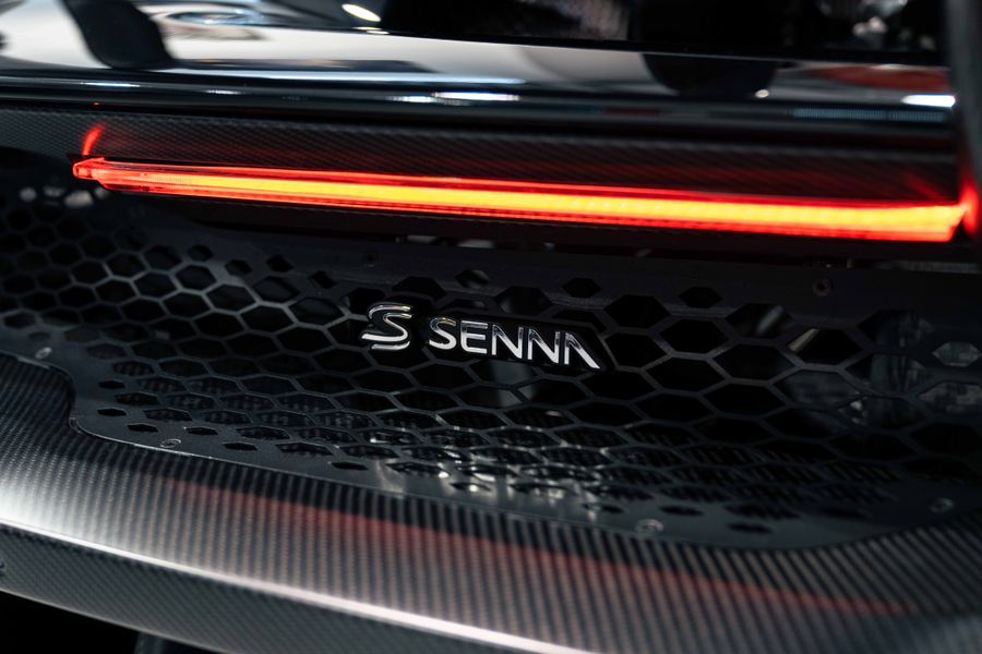 McLaren Senna