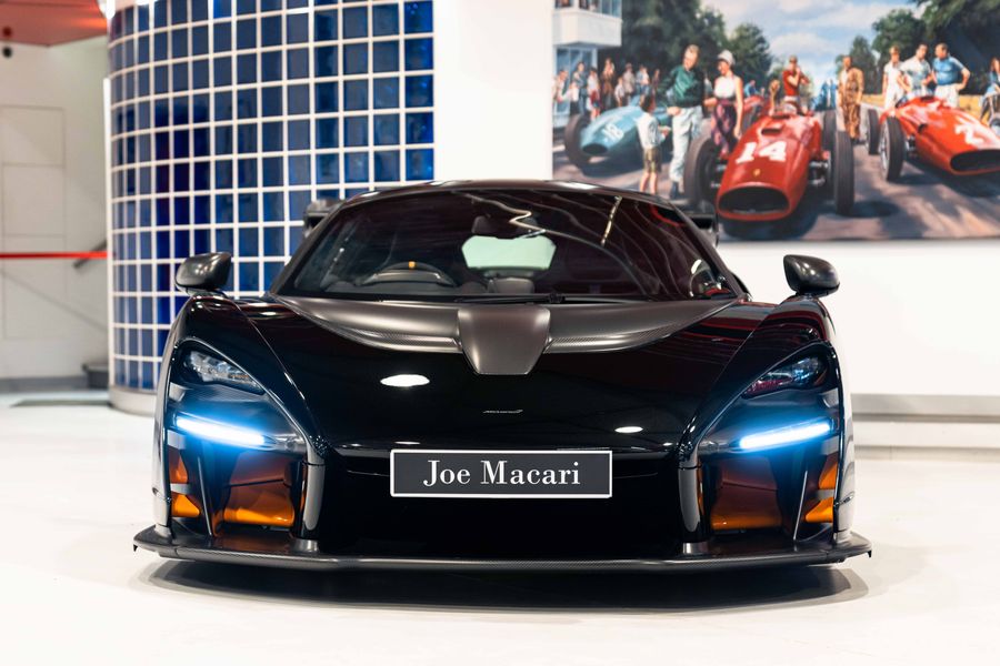 McLaren Senna
