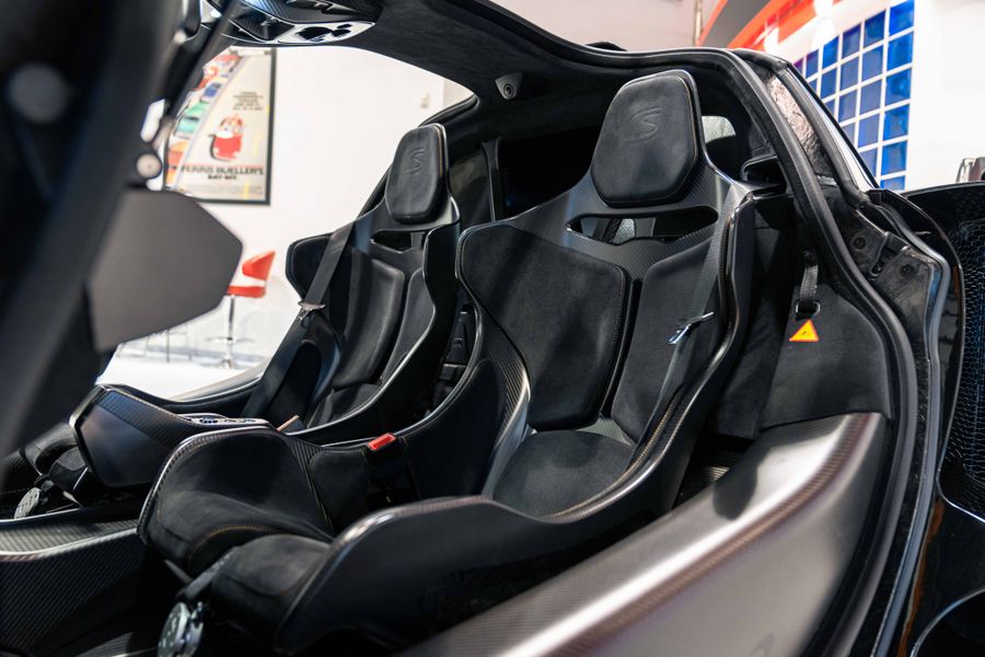 McLaren Senna
