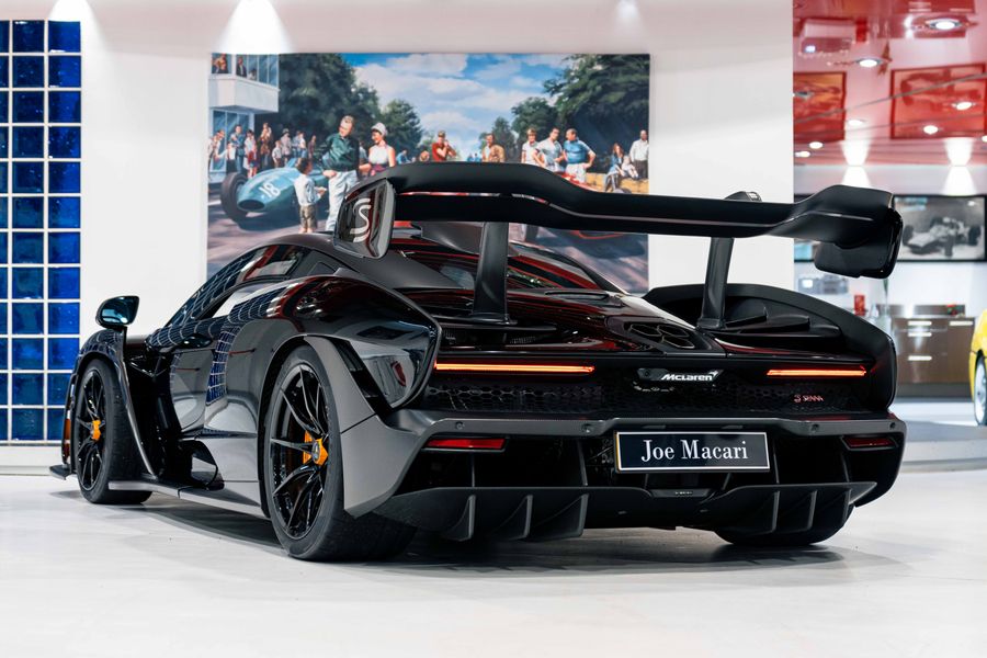 McLaren Senna