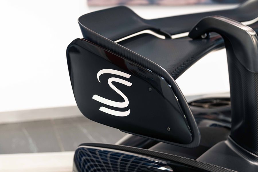 McLaren Senna