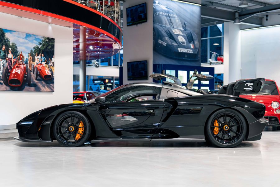 McLaren Senna
