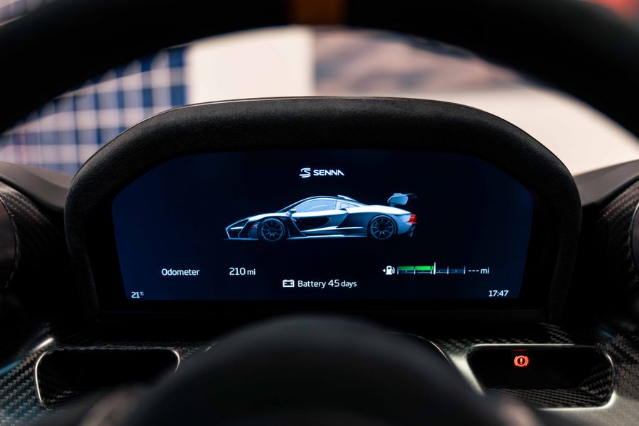 McLaren Senna