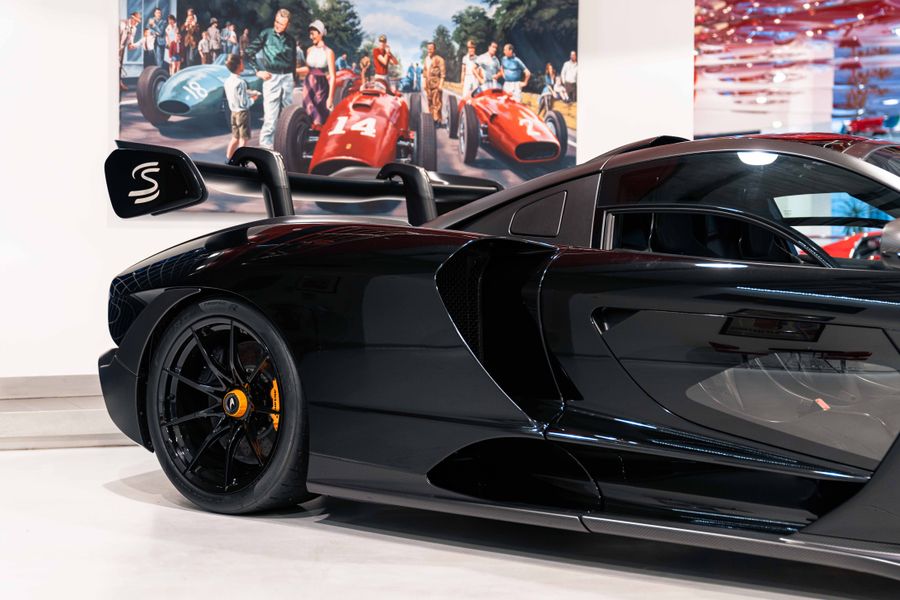 McLaren Senna