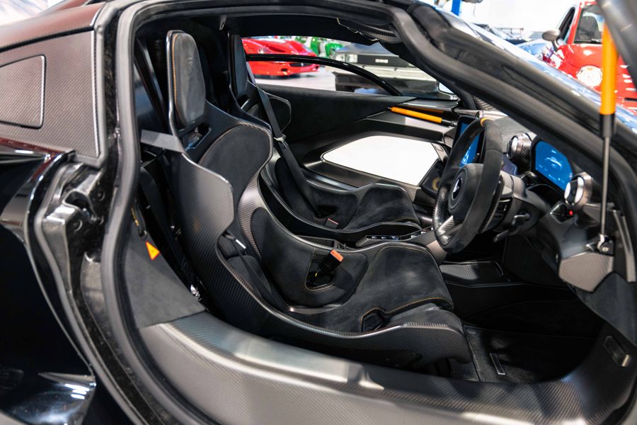 McLaren Senna