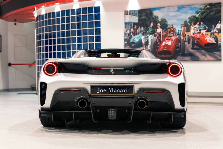 Ferrari 488 Pista Spider