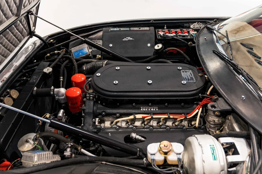 Ferrari 365 GTS/4 Daytona Spyder