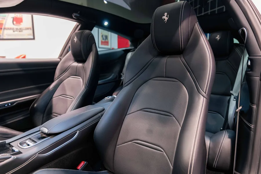 Ferrari GTC4 Lusso V12