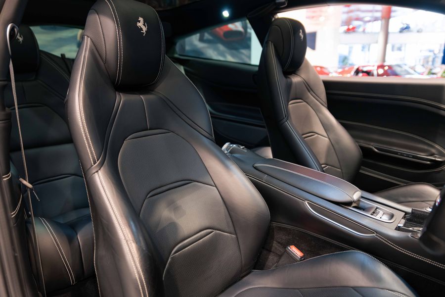Ferrari GTC4 Lusso V12