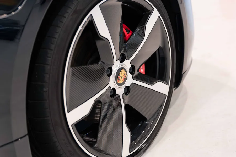 Porsche Taycan 4S
