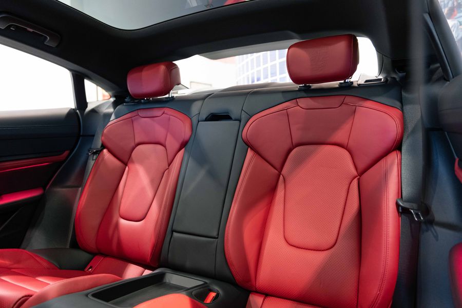 Porsche Taycan 4S