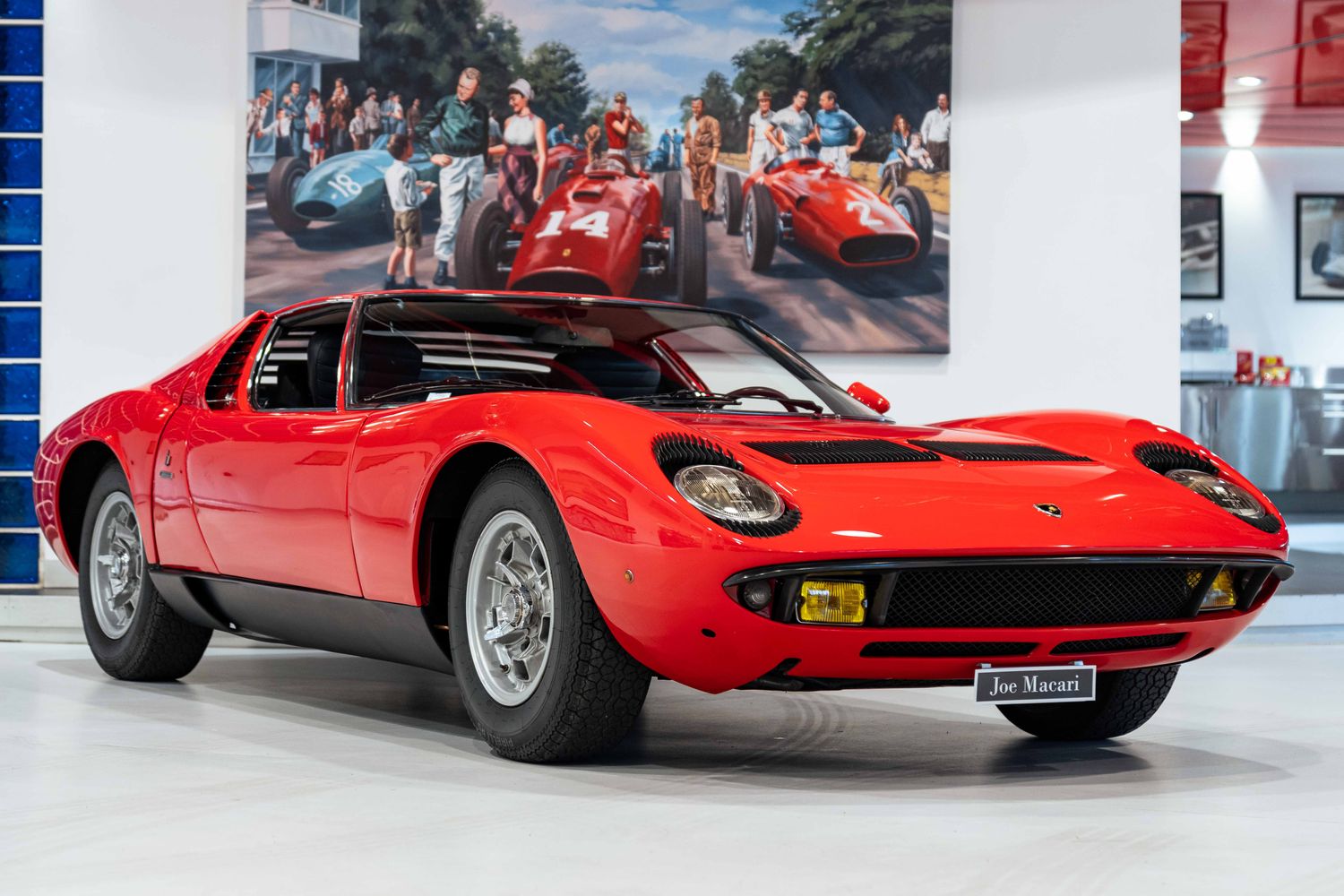 Lamborghini Miura P400
