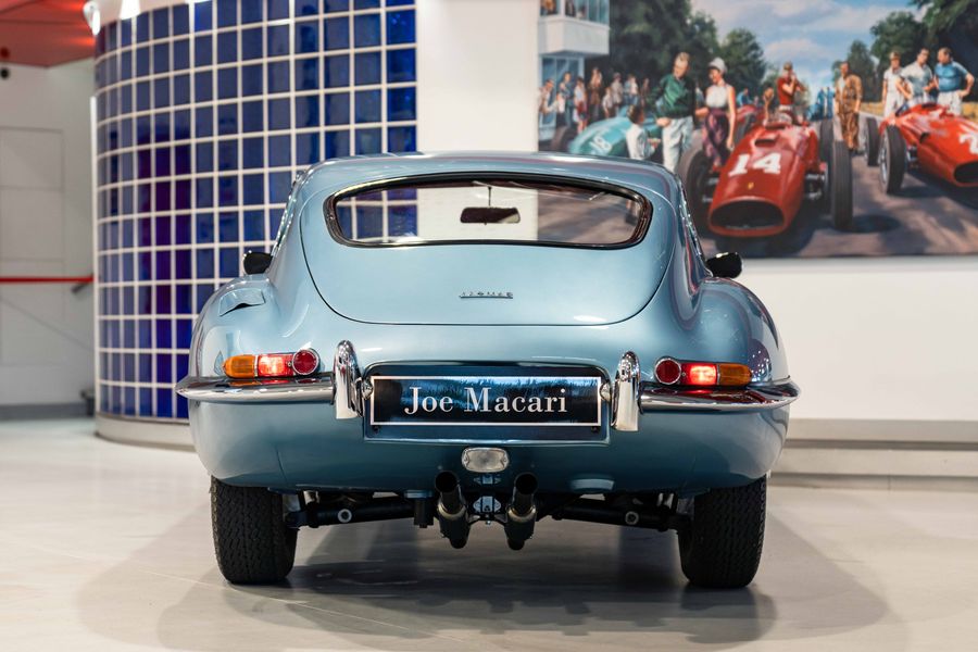 Jaguar E-Type Series 1 FHC