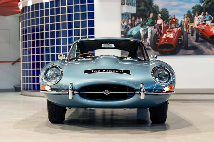 Jaguar E-Type Series 1 FHC