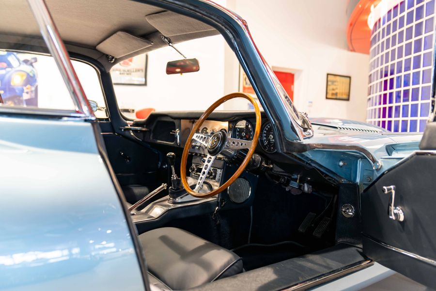 Jaguar E-Type Series 1 FHC