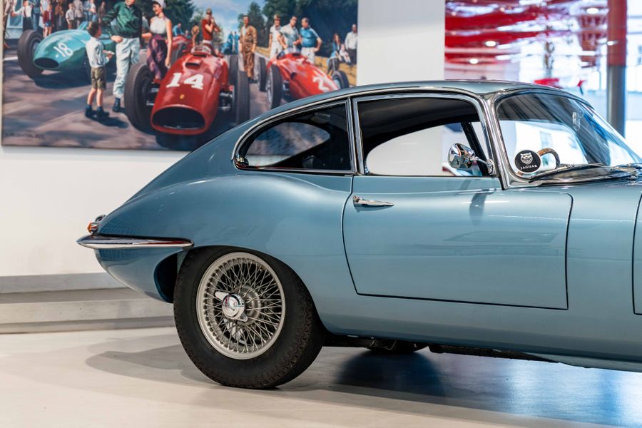 Jaguar E-Type Series 1 FHC