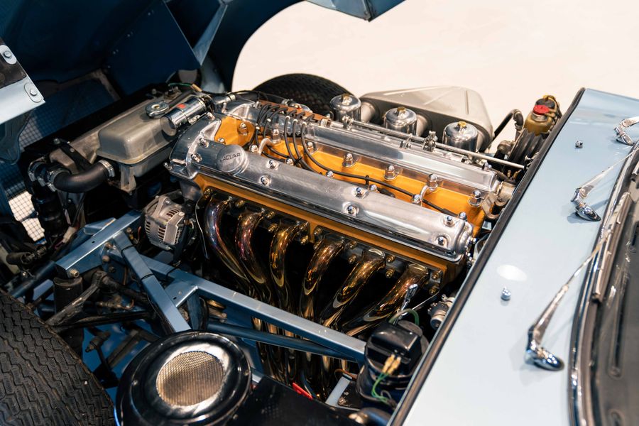 Jaguar E-Type Series 1 FHC