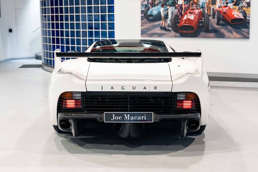 Jaguar XJ220 S