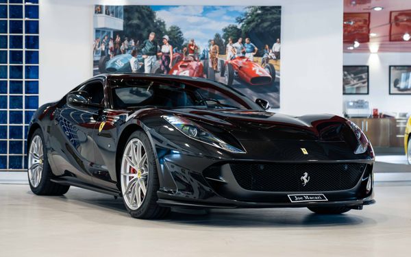 Ferrari 812 Superfast