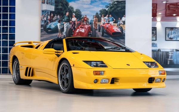 Lamborghini Diablo VT Roadster