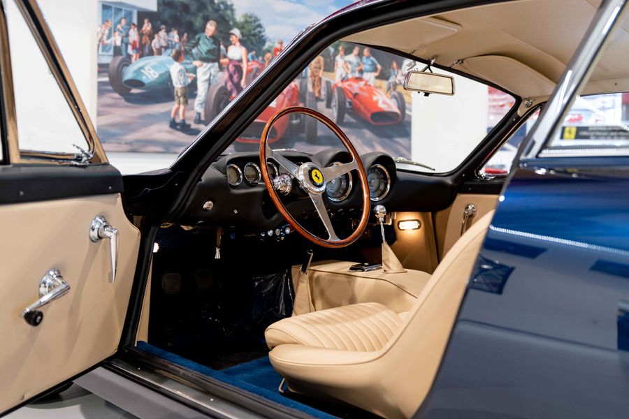 Ferrari 250 GT Lusso