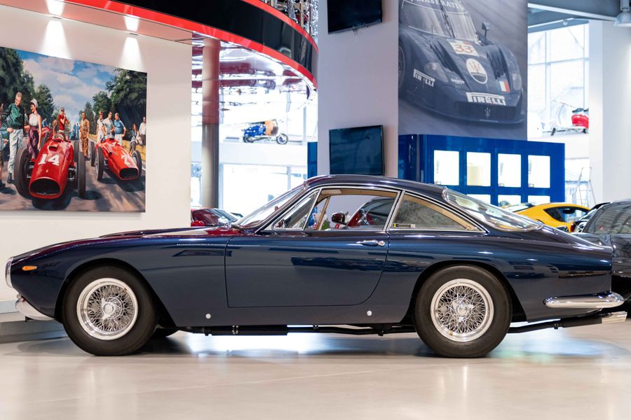 Ferrari 250 GT Lusso