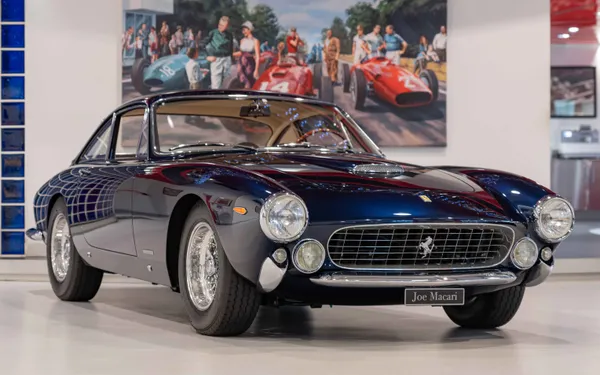 Ferrari 250 GT Lusso