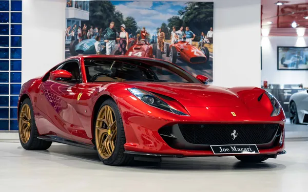 Ferrari 812 Superfast