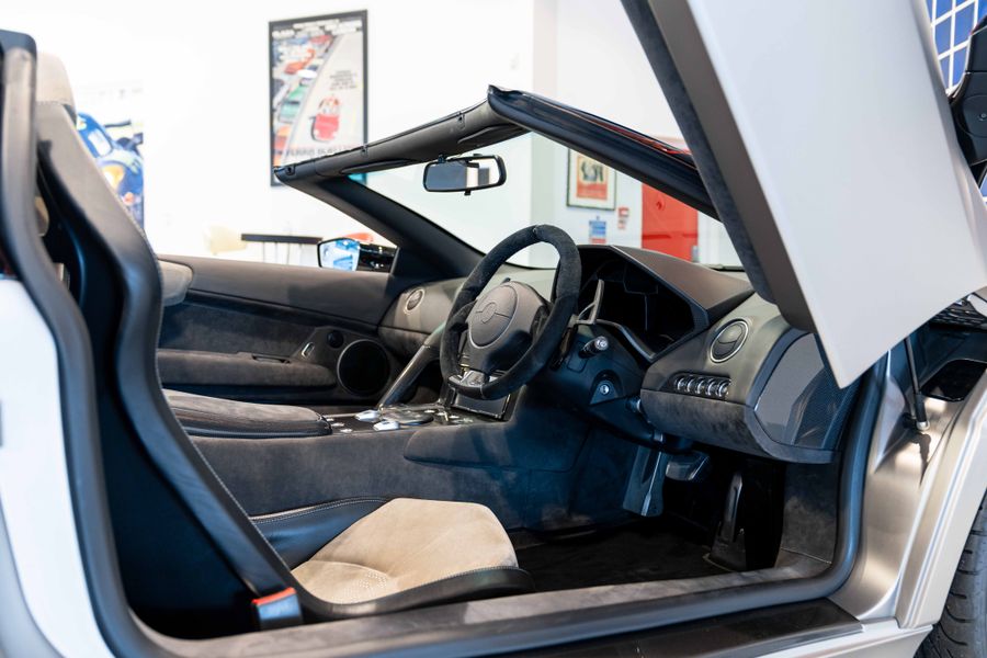 Lamborghini Reventon Roadster