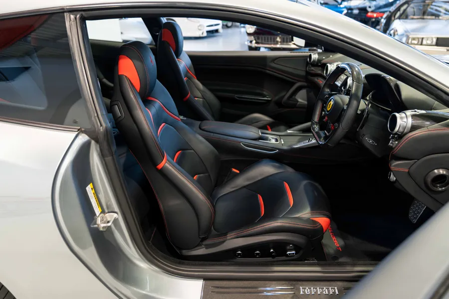 Ferrari GTC4 Lusso T