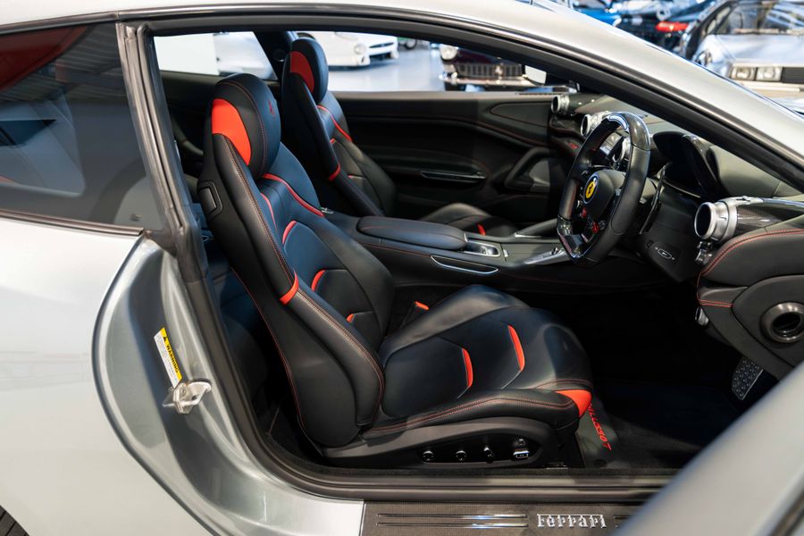 Ferrari GTC4 Lusso T