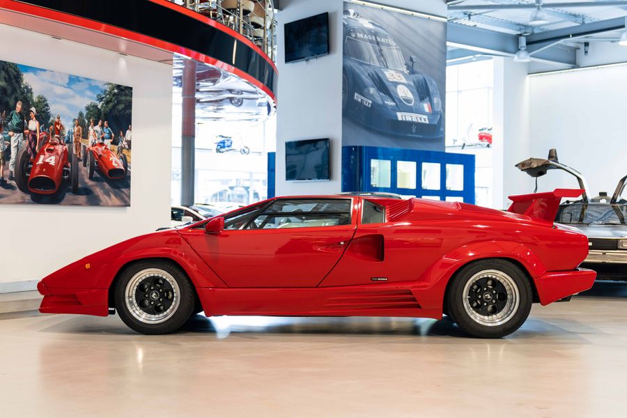 Lamborghini Countach 25th Anniversary