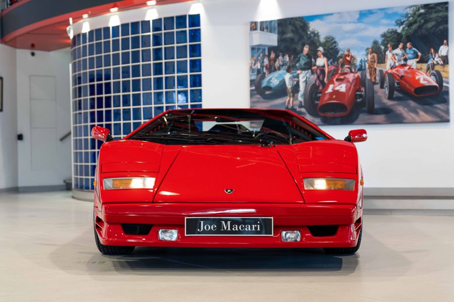Lamborghini Countach 25th Anniversary
