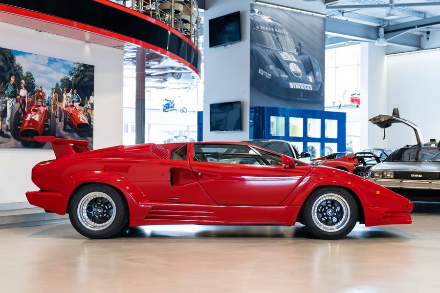 Lamborghini Countach 25th Anniversary