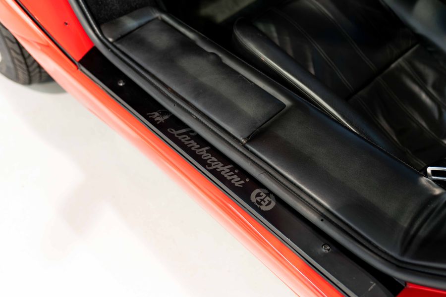 Lamborghini Countach 25th Anniversary