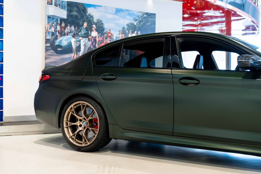 BMW M5 CS