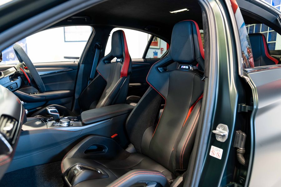 BMW M5 CS
